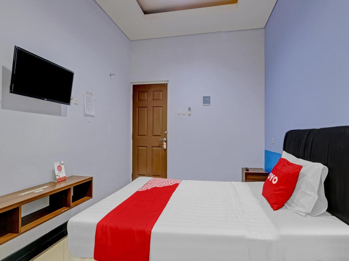 סמאראנג Oyo 90553 Arteri Guest House מראה חיצוני תמונה