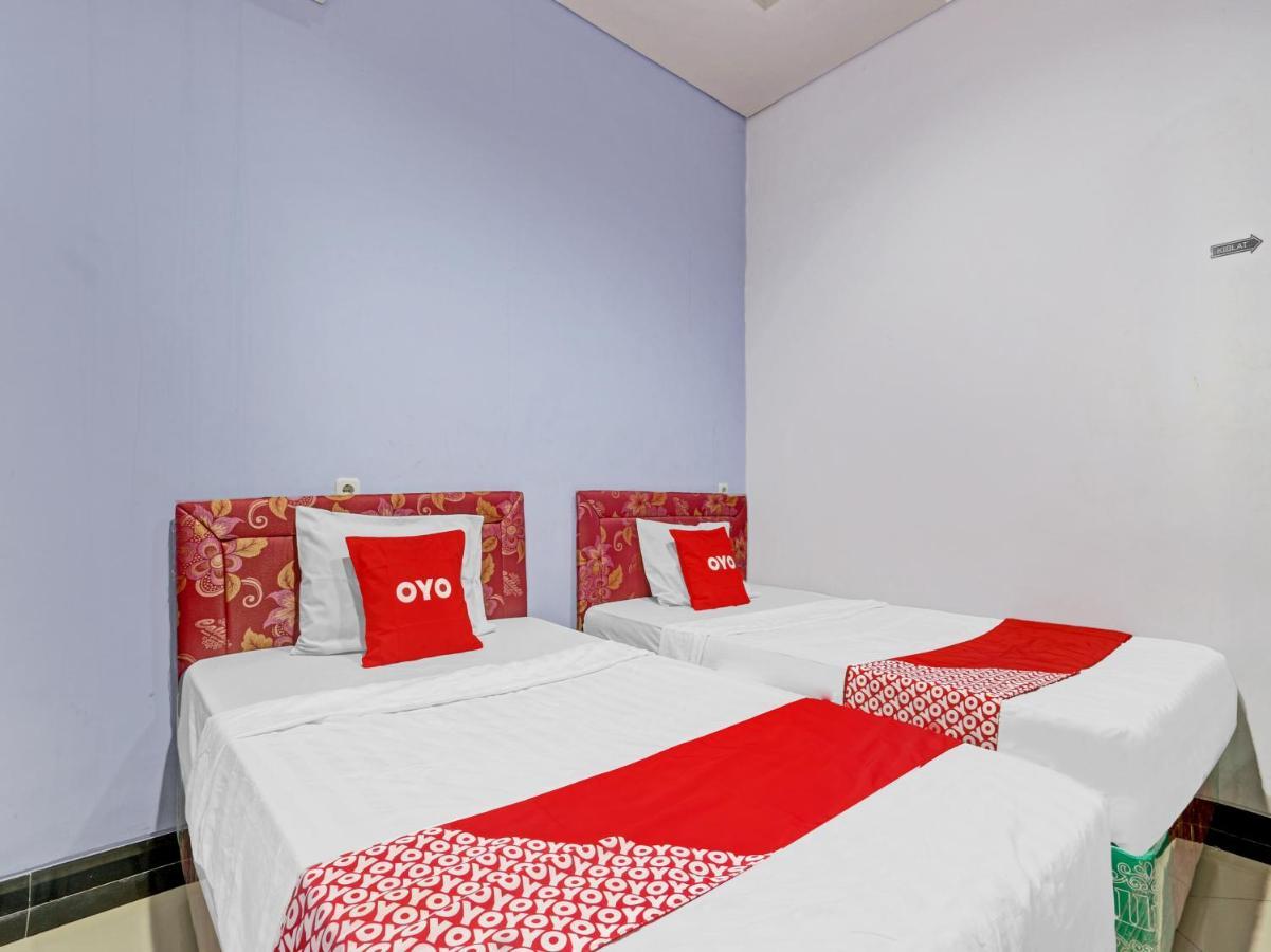 סמאראנג Oyo 90553 Arteri Guest House מראה חיצוני תמונה