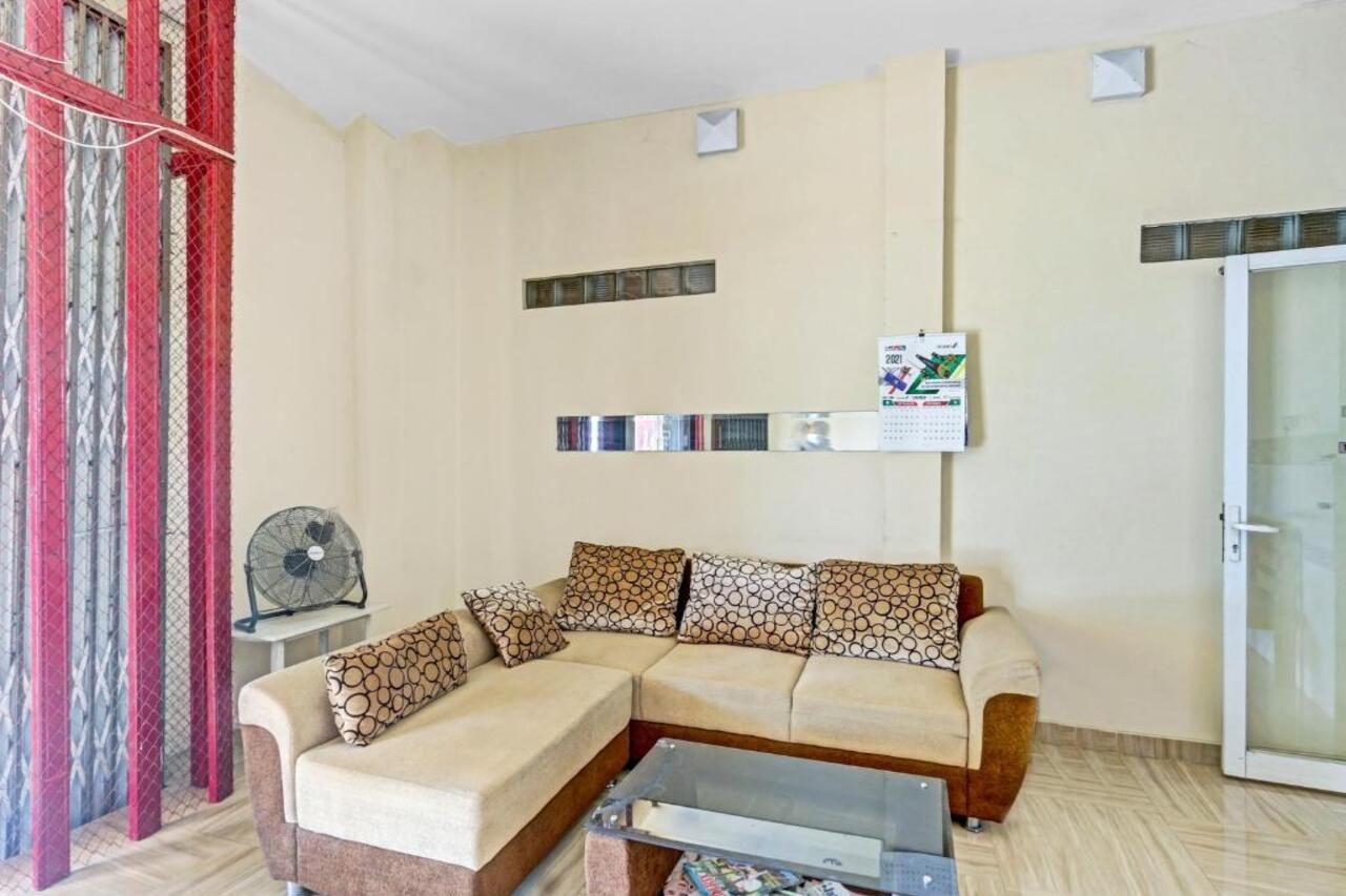 סמאראנג Oyo 90553 Arteri Guest House מראה חיצוני תמונה