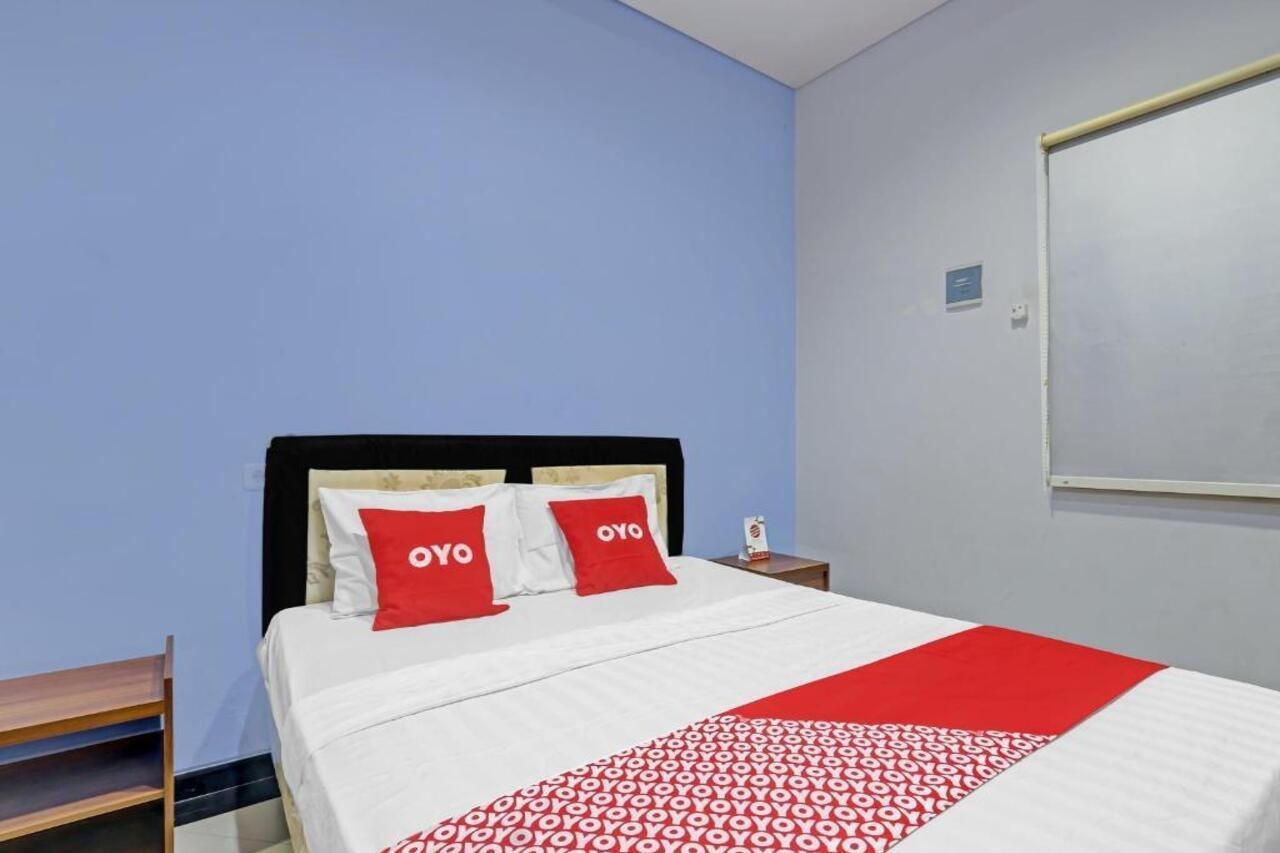 סמאראנג Oyo 90553 Arteri Guest House מראה חיצוני תמונה